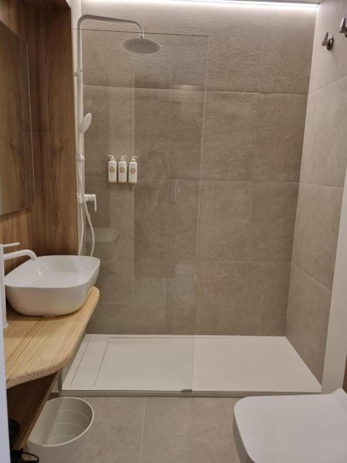 Reina Victoria Velazquez Lejlighedshotel Alicante Eksteriør billede