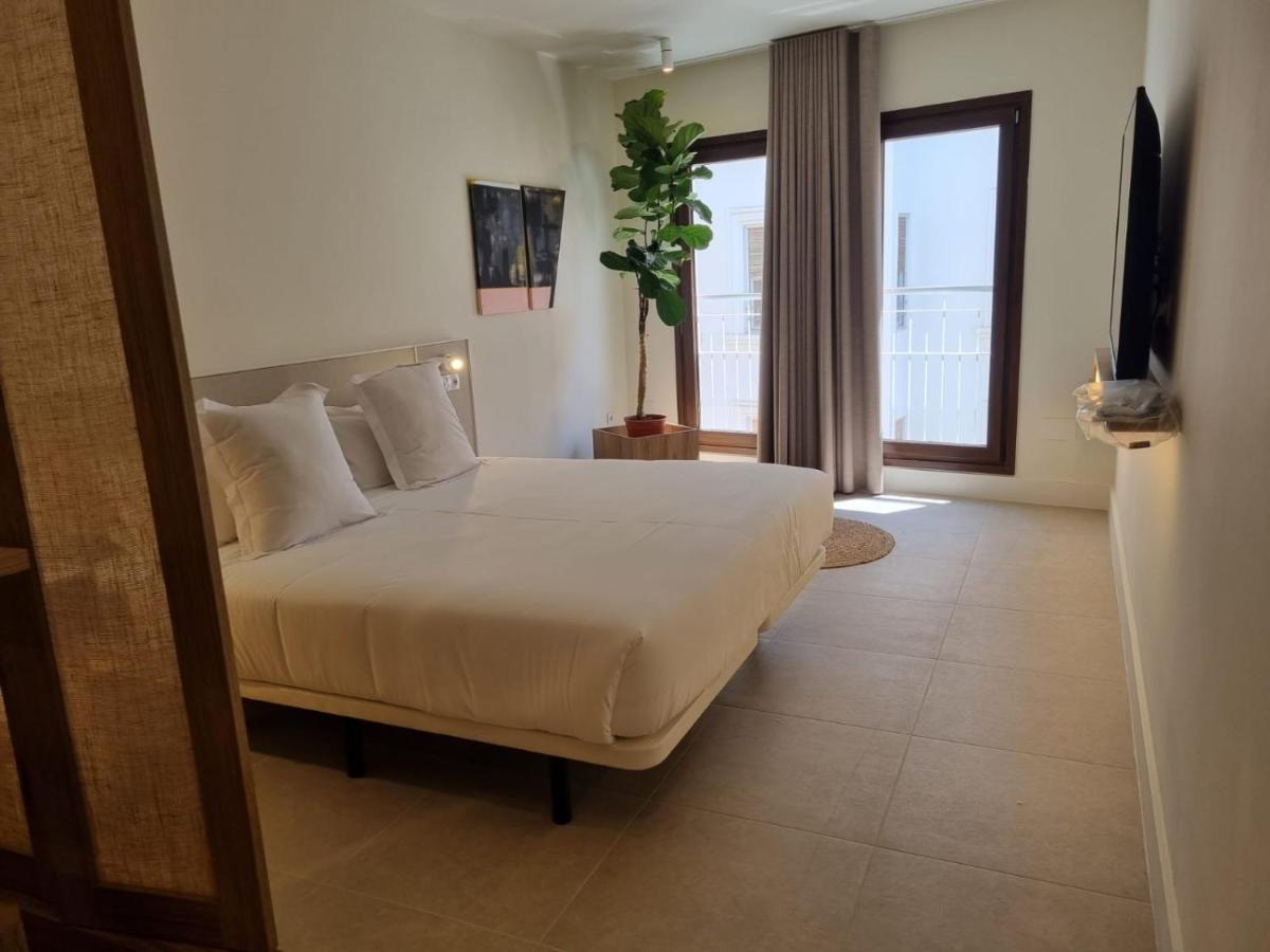 Reina Victoria Velazquez Lejlighedshotel Alicante Eksteriør billede