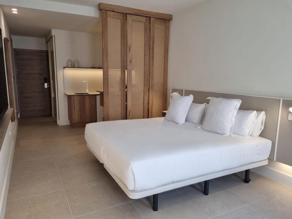 Reina Victoria Velazquez Lejlighedshotel Alicante Eksteriør billede