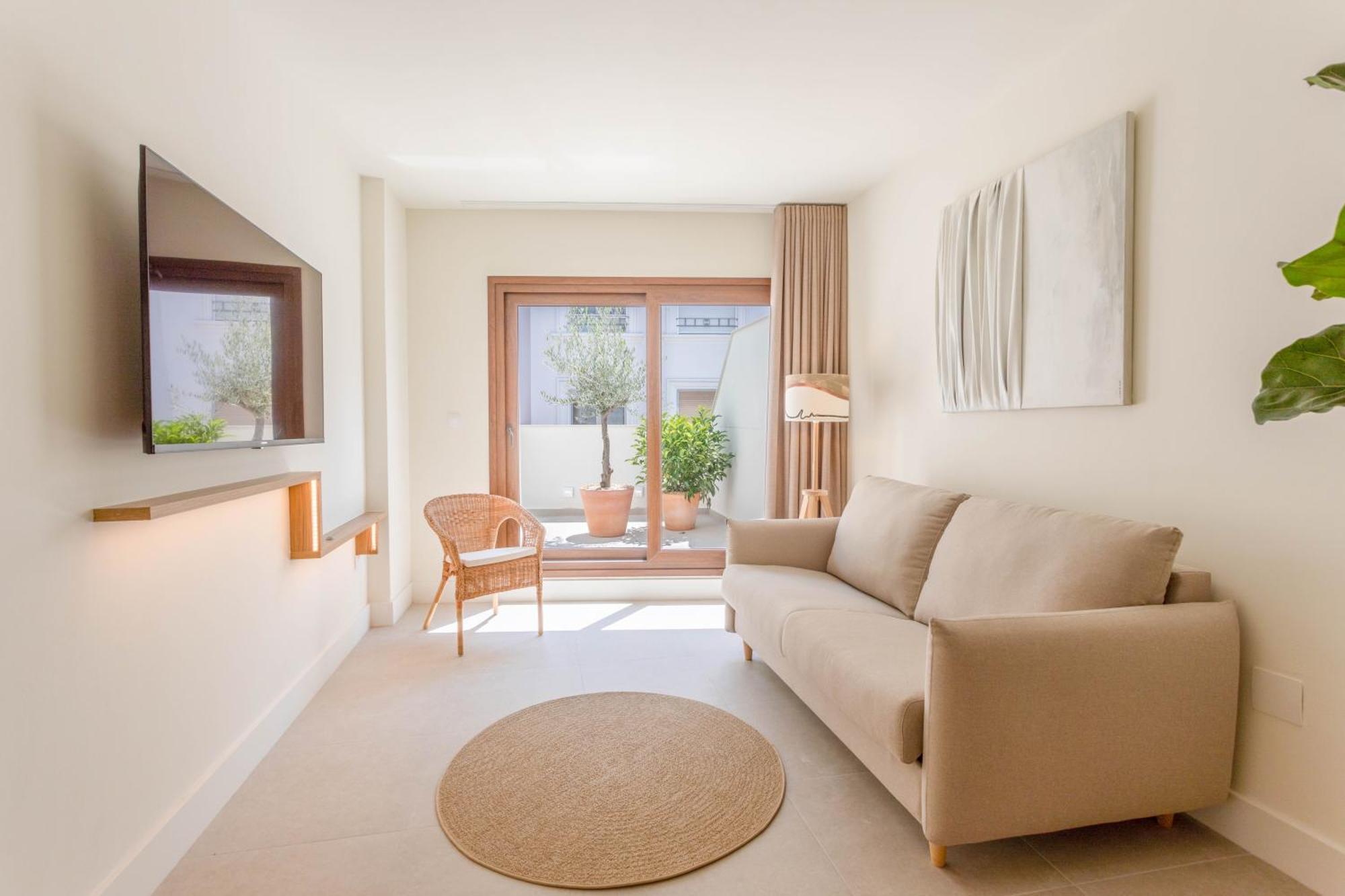 Reina Victoria Velazquez Lejlighedshotel Alicante Eksteriør billede