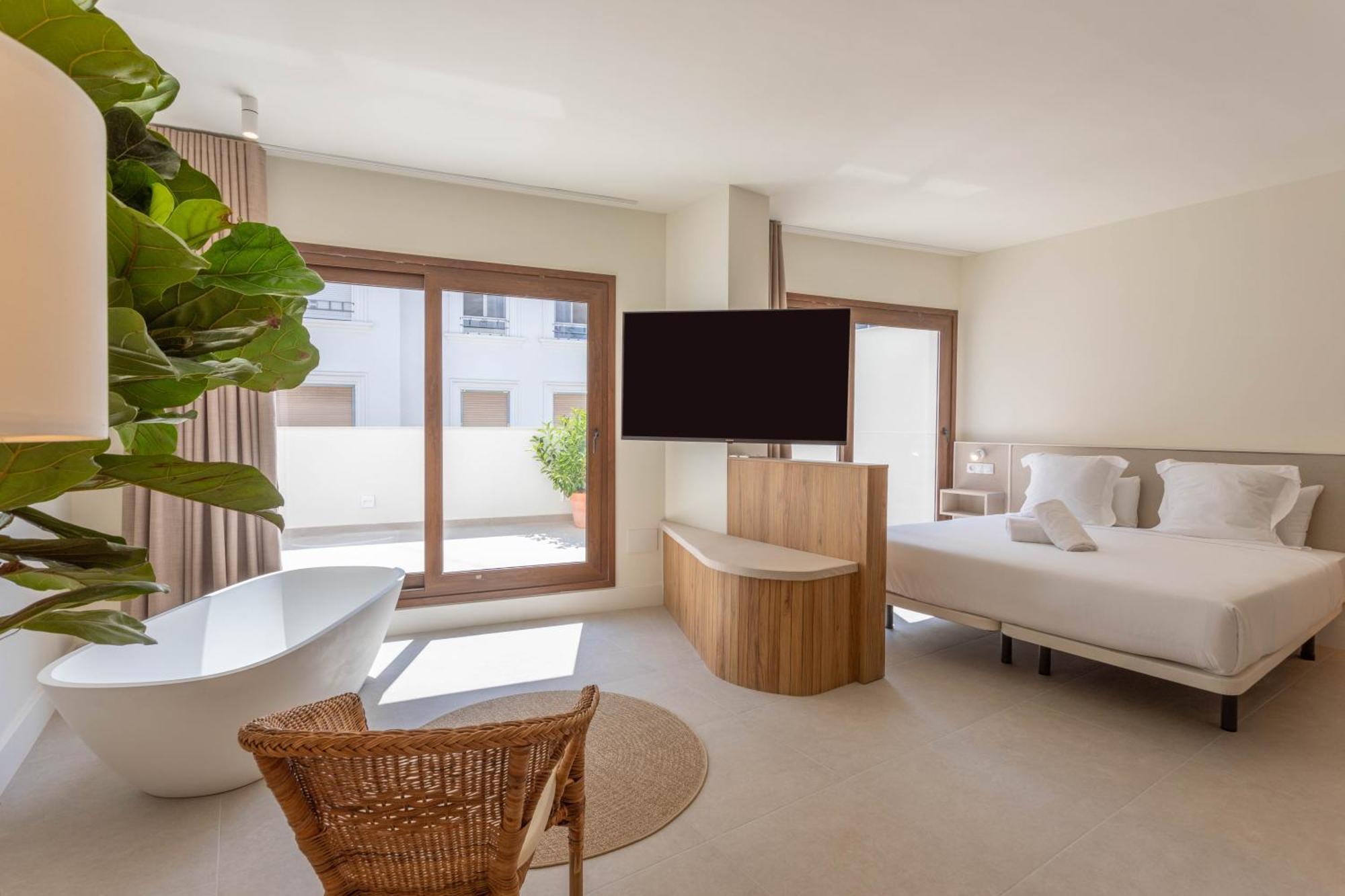 Reina Victoria Velazquez Lejlighedshotel Alicante Eksteriør billede